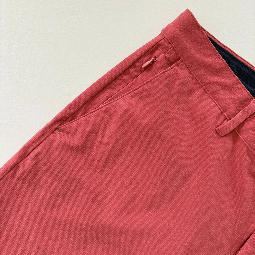 Tommy Bahama Chip Shot 10 inch shorts Flat Front Shorts New Red - Picture 3 of 9